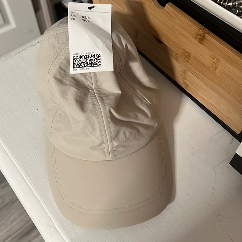 H&M Baseball Cap